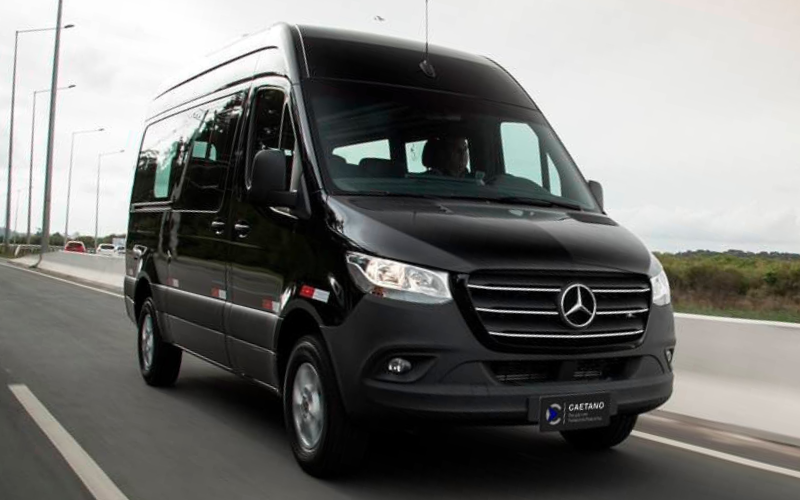 Serviço de Transporte Executivo de Luxo em Vans Executivas e Mini Vans.