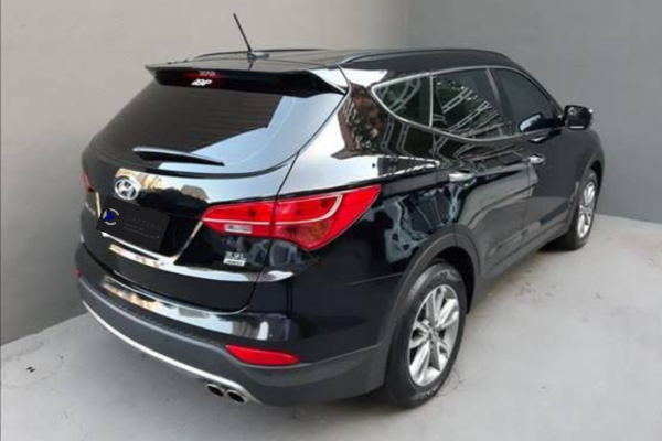 Transporte Executivo Blindado - Kia Carnival 08 lugares.