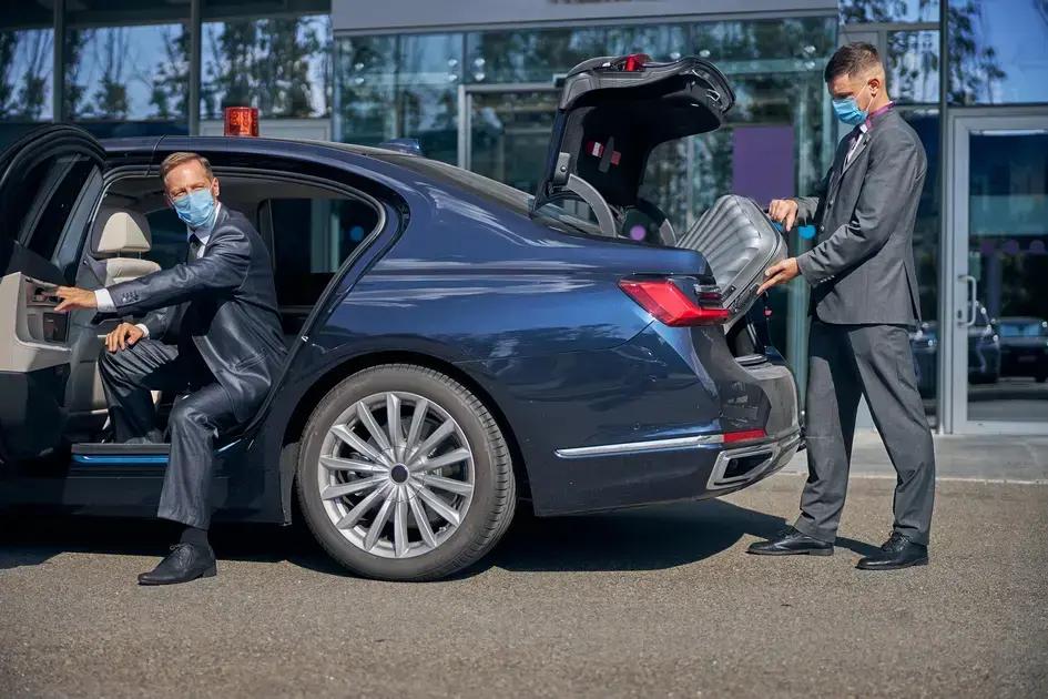 9 Vantagens do Transporte Executivo Blindado para Empresas